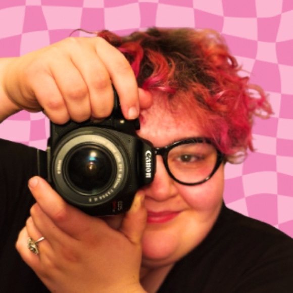 Meet Your Posher: Kat Tabor - Picture 6 of 13